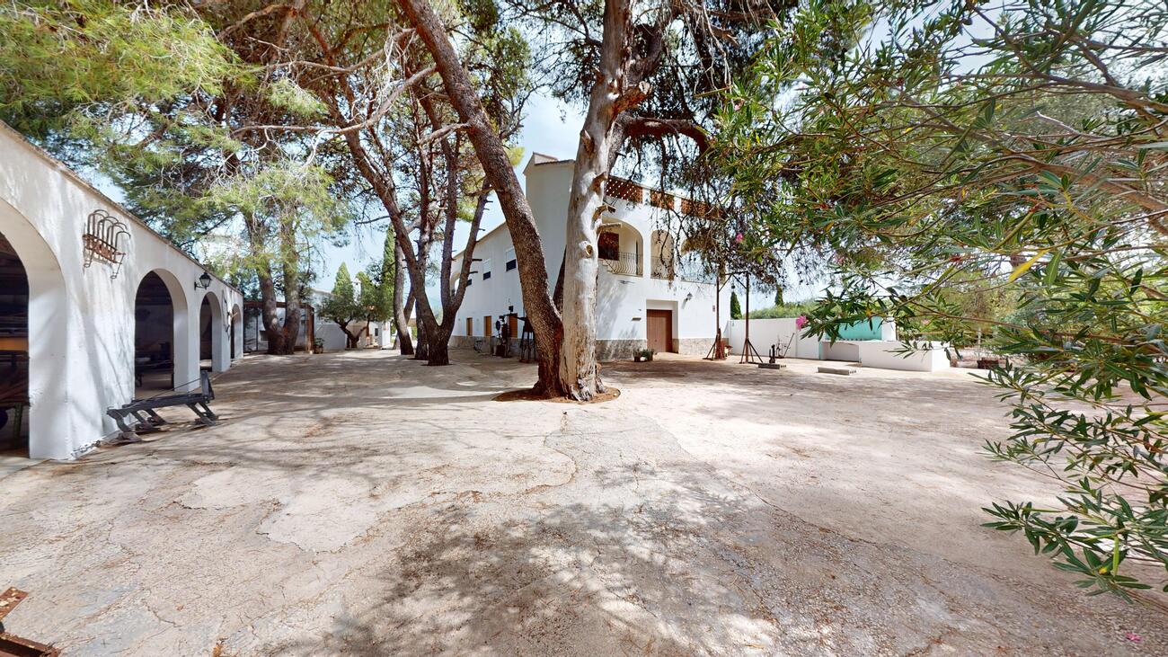 Huoneisto Alicante, Espanja 5 makuuhuonetta, 200 m2 No. 198559