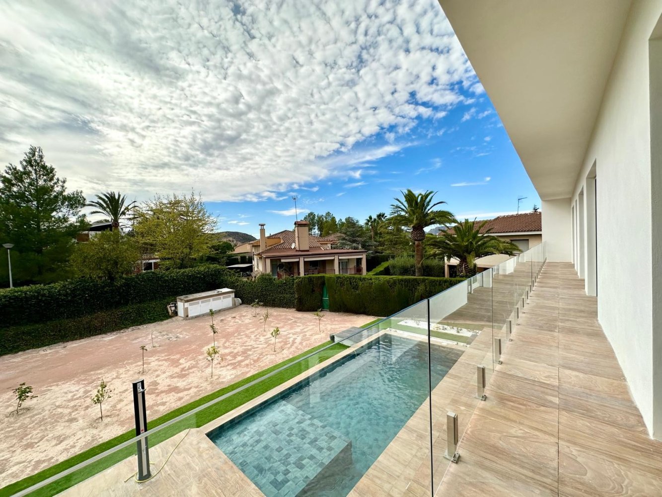 Villa en Petrer, Alicante, España 5 dormitorios, 250 m2 No. 198933