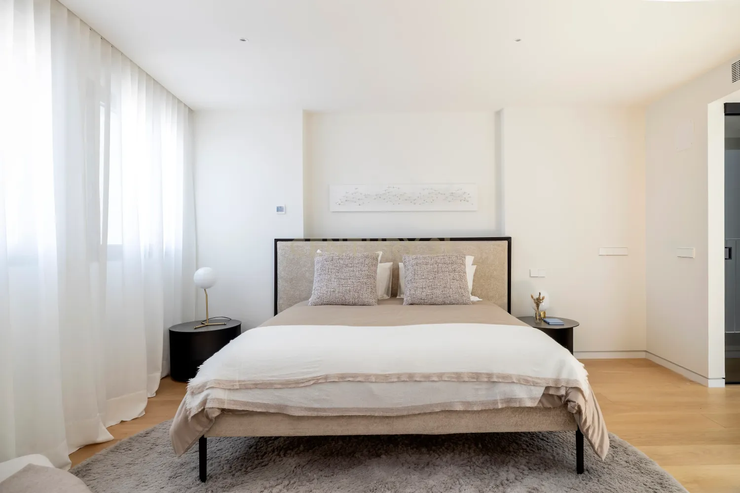 Liikekiinteistö Barcelona, Espanja 3 makuuhuonetta, 150.14 m2 No. 198518