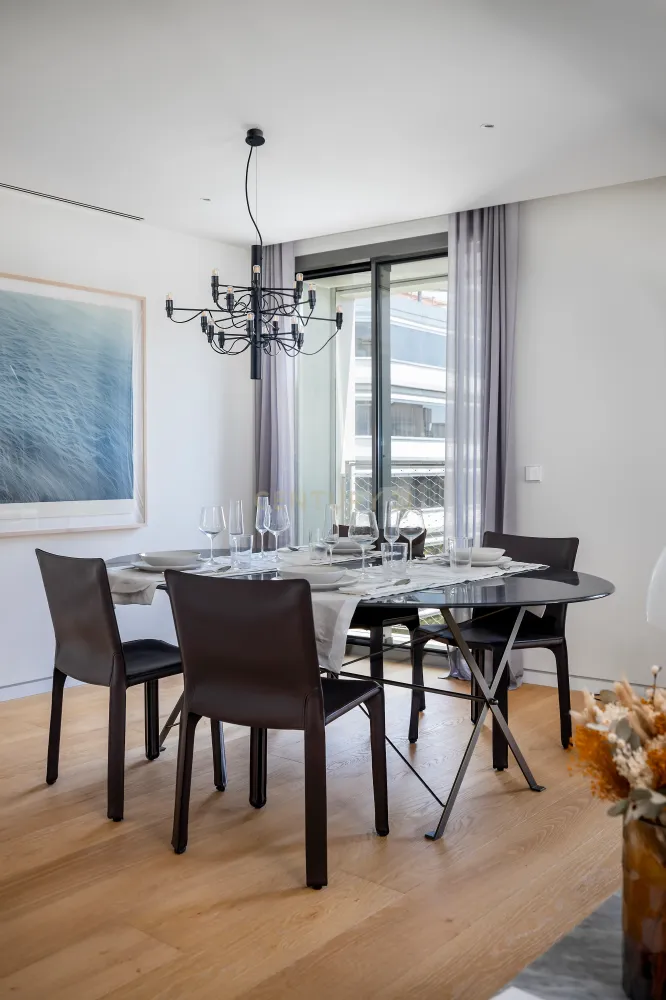 Liikekiinteistö Barcelona, Espanja 3 makuuhuonetta, 150.14 m2 No. 198518
