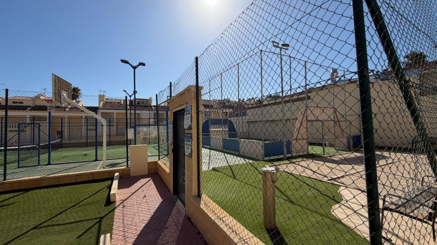 Apartament w Torrevieja, Alicante, Hiszpania 1 sypialnia, 63 mkw. nr 197437