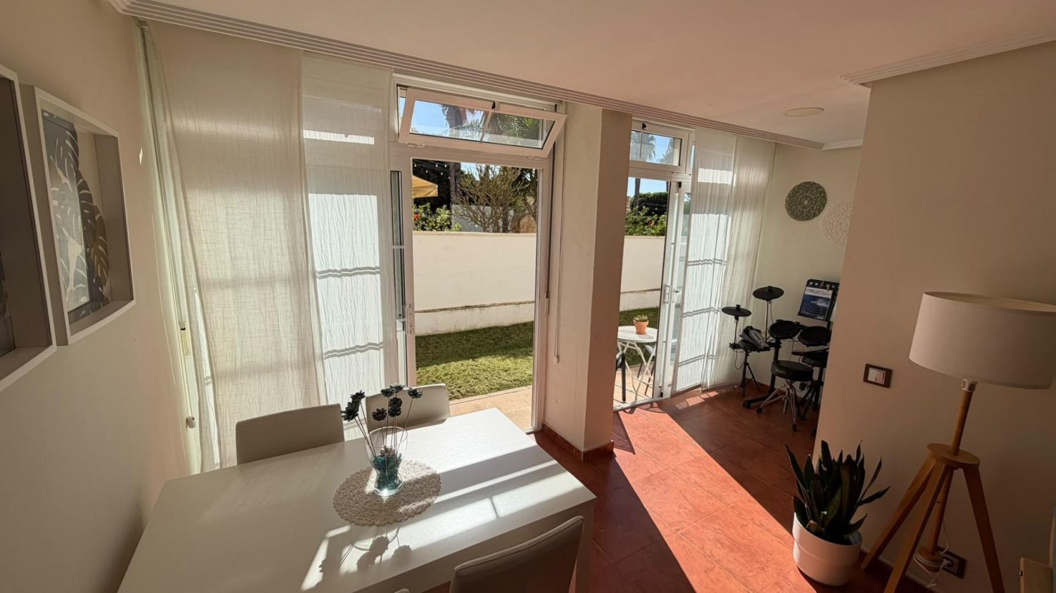 Apartament w Torrevieja, Alicante, Hiszpania 1 sypialnia, 63 mkw. nr 197437