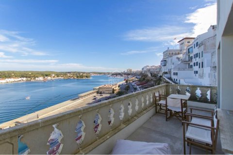 Townhouse in Mahon, Menorca, Spanien 4 Schlafzimmer,  Nr. 197155