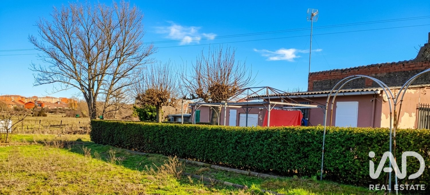Parcela en San Andrés del Rabanedo, León, España 1310 m2 No. 198604