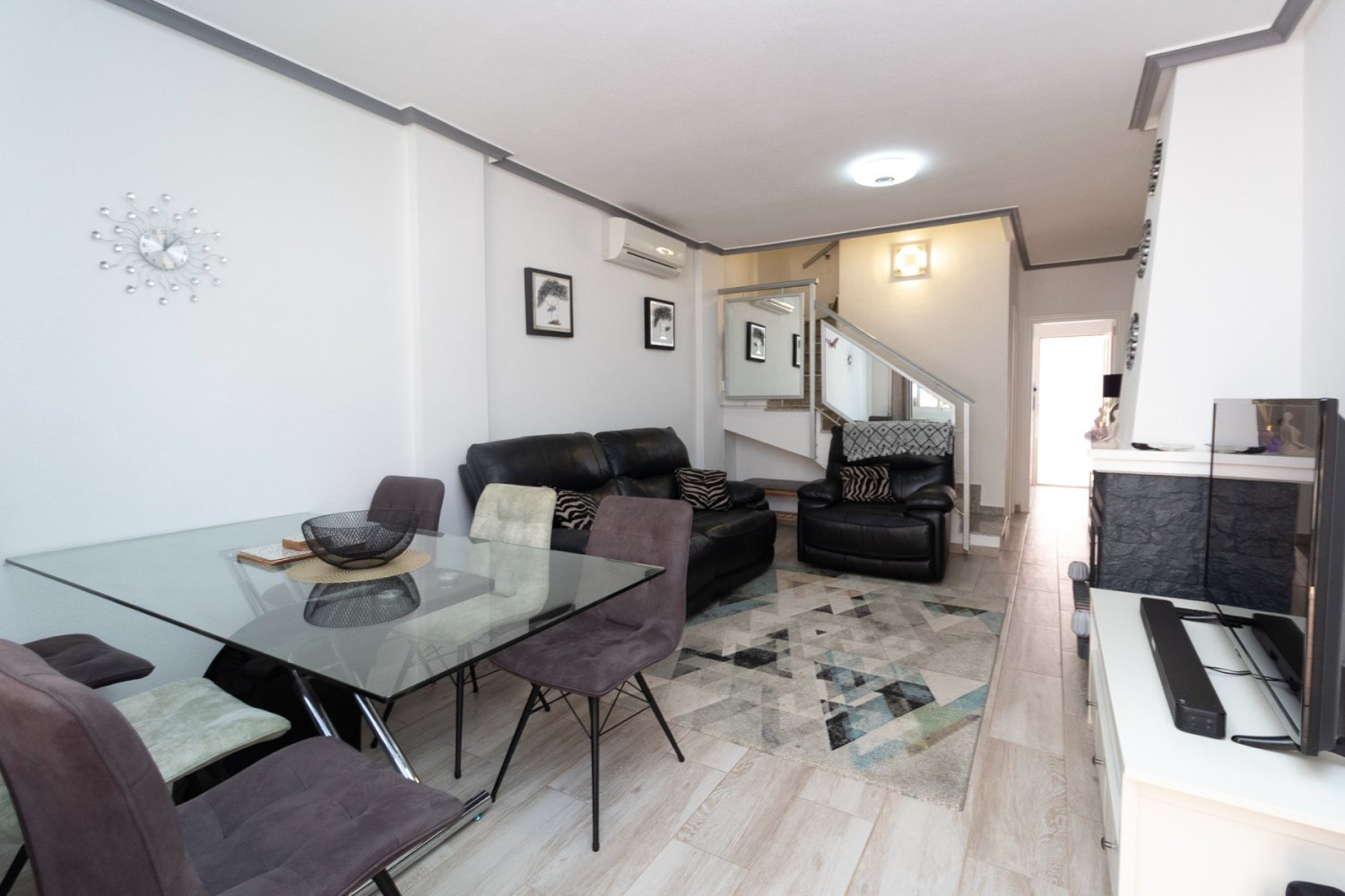 Kaupunkipientalo Playa Flamenca II, Alicante, Espanja 3 makuuhuonetta, 109 m2 No. 199106