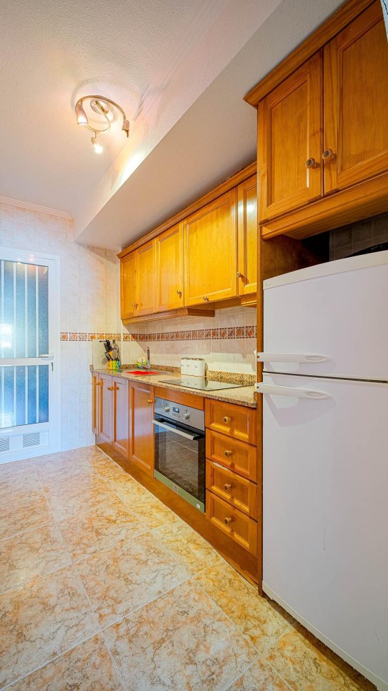 Apartamento en Alicante, España 2 dormitorios, 68 m2 No. 199964