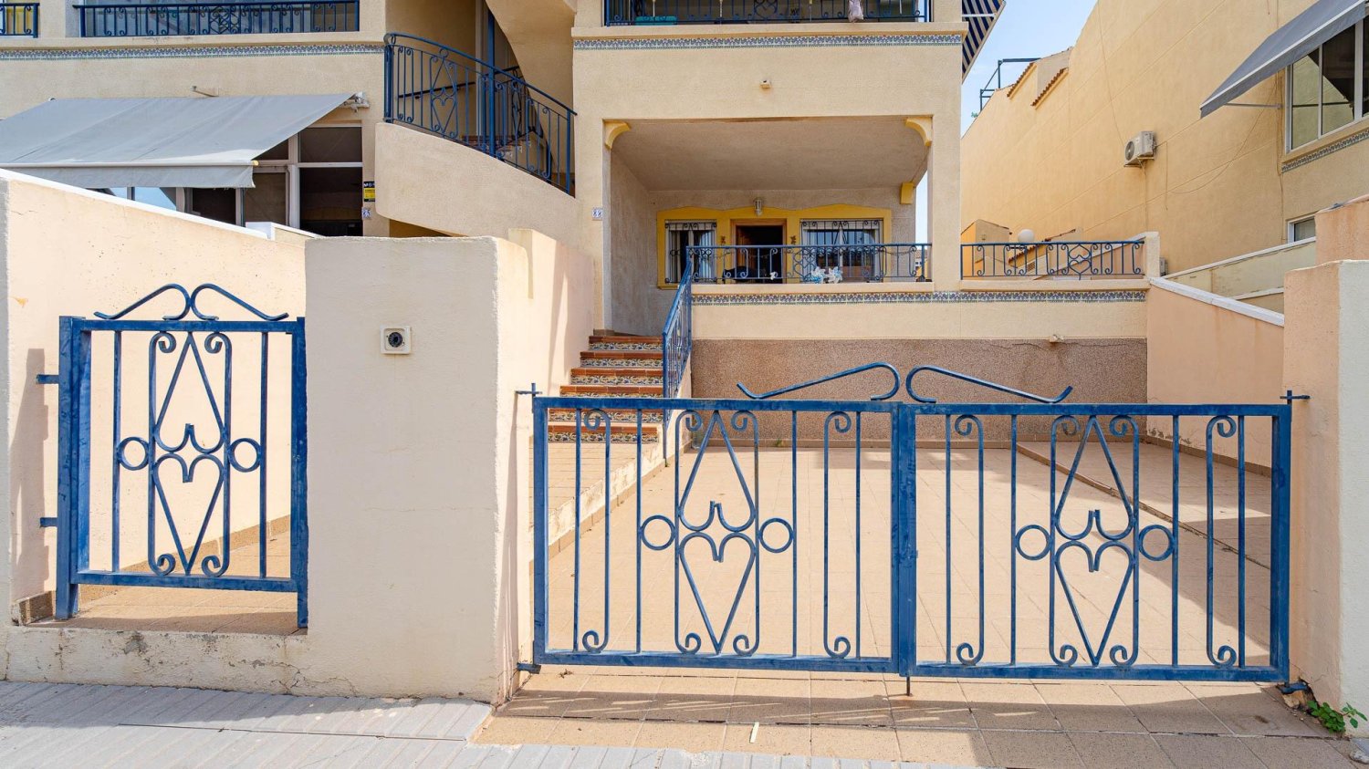 Apartamento en Alicante, España 2 dormitorios, 68 m2 No. 199964