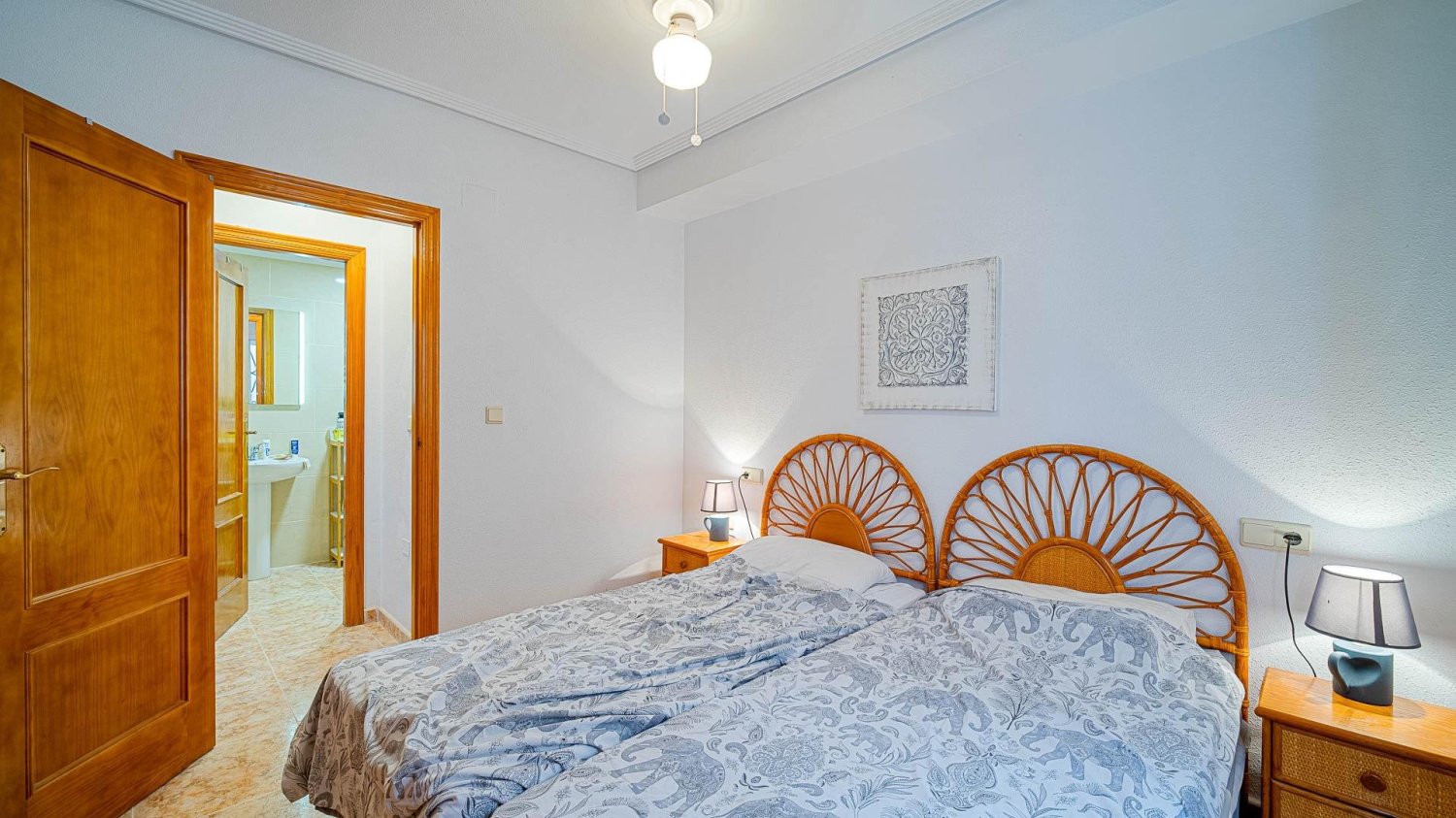 Apartamento en Alicante, España 2 dormitorios, 68 m2 No. 199964