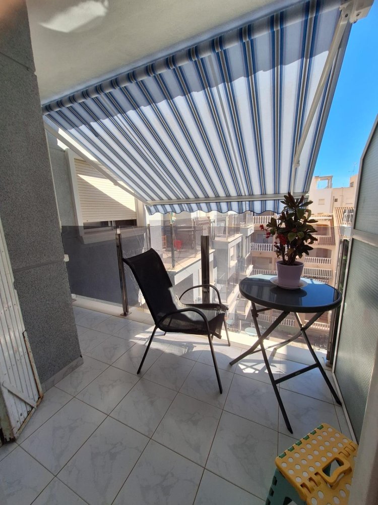 Penthouse w Torrevieja, Alicante, Hiszpania 1 sypialnia,  nr 197036