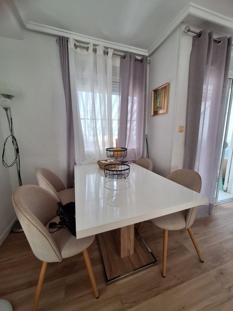 Penthouse w Torrevieja, Alicante, Hiszpania 1 sypialnia,  nr 197036