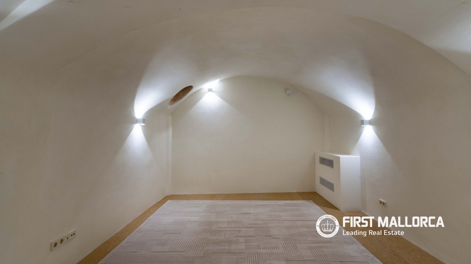Apartamento en Palma de Mallorca, Mallorca, España 3 dormitorios, 360 m2 No. 195950