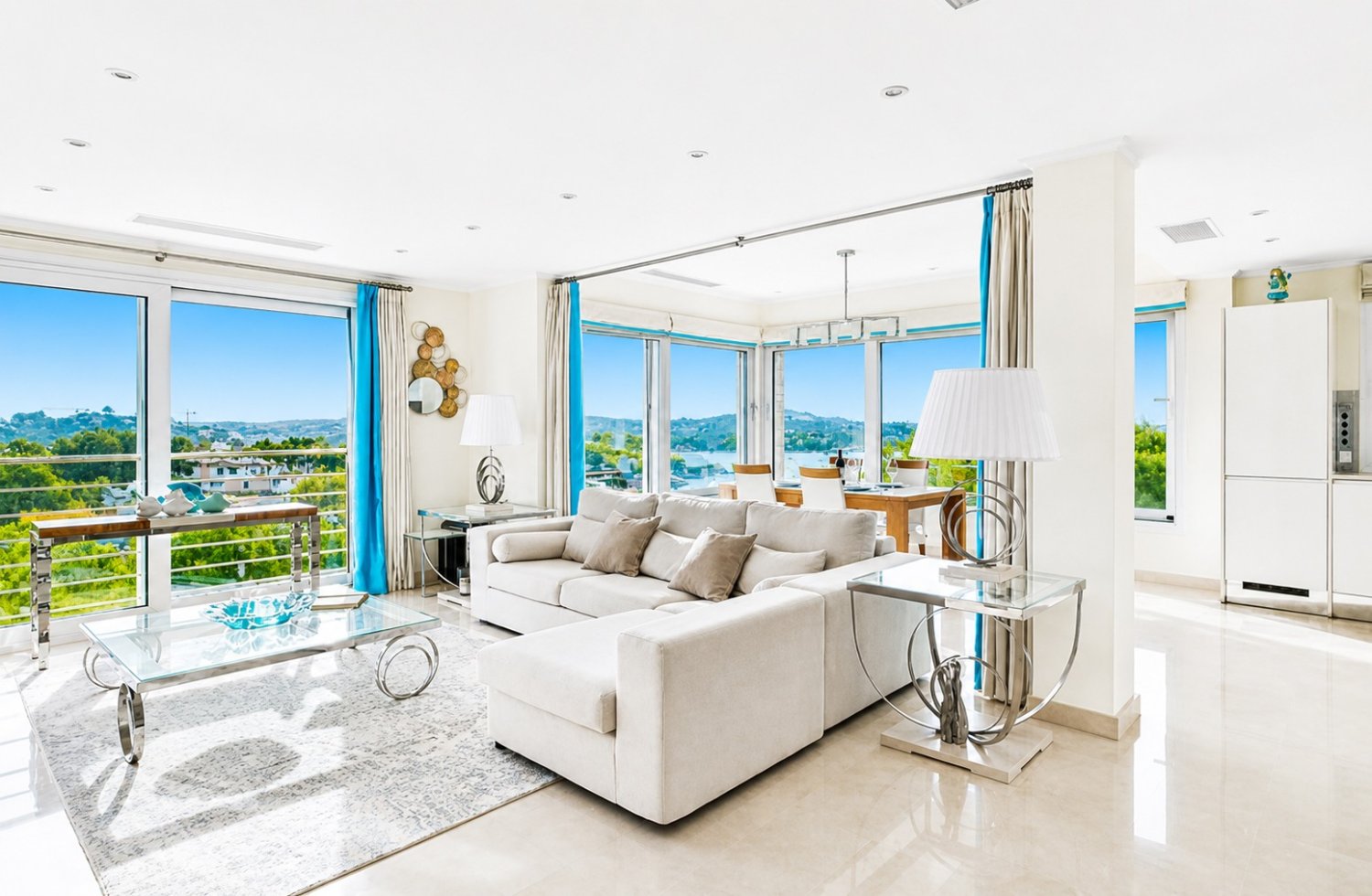 Villa a Costa De La Calma, Mallorca, Spagna 3 camere da letto, 376 mq. N° 198248