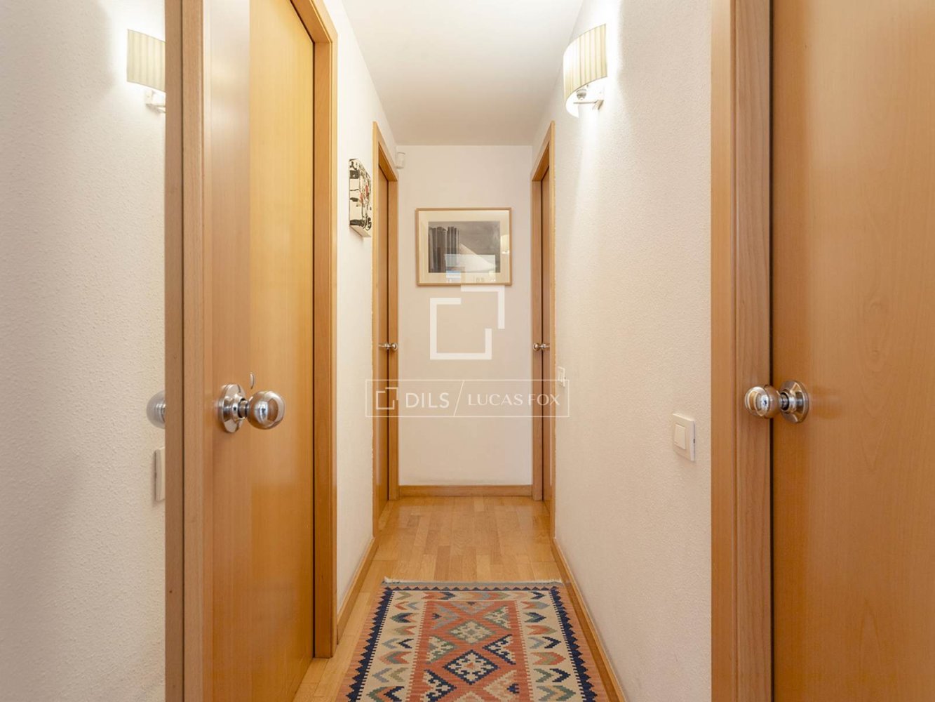 Apartment à Barcelona, Espagne 4 chambres, 110 m2 No. 200012