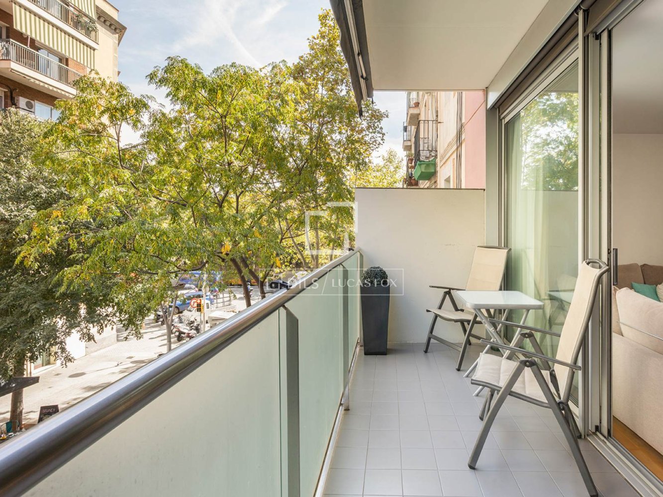 Apartment à Barcelona, Espagne 4 chambres, 110 m2 No. 200012