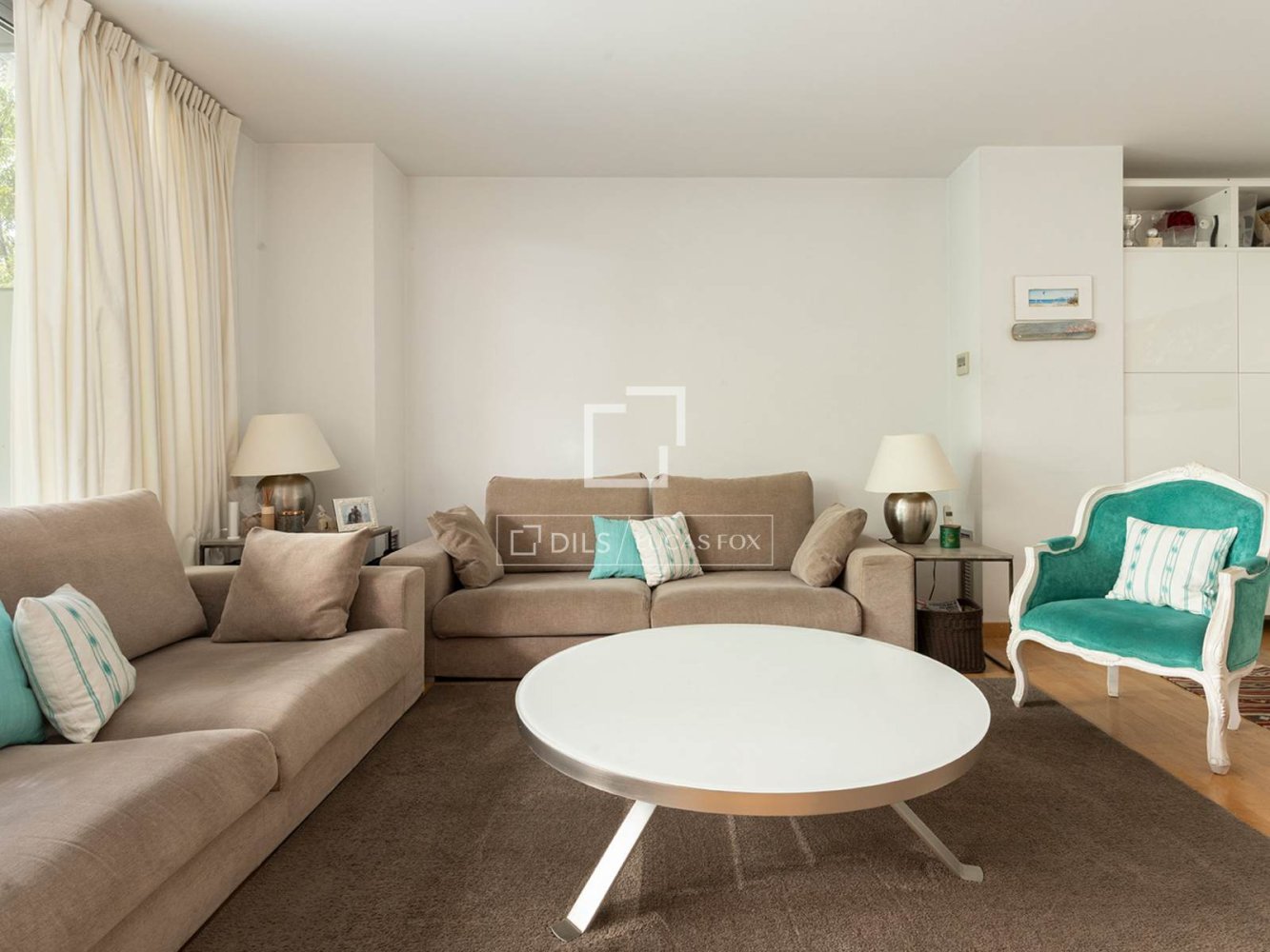 Apartment à Barcelona, Espagne 4 chambres, 110 m2 No. 200012