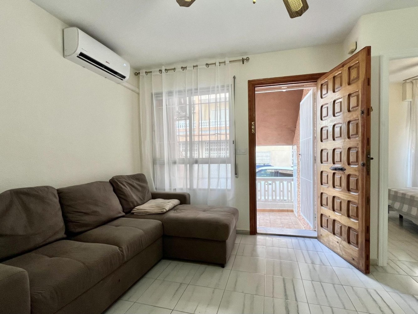 Bungalo Torrevieja, Alicante, Spānijā 2 istabas, 61 m2 Nr. 199811