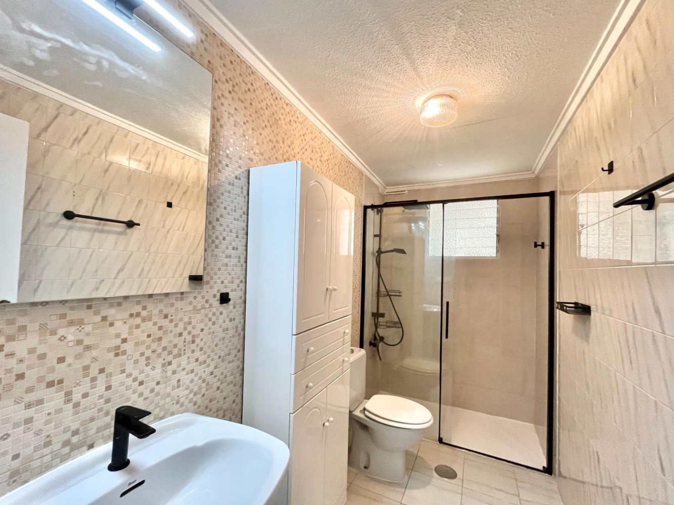 Bungalo Torrevieja, Alicante, Spānijā 2 istabas, 61 m2 Nr. 199811