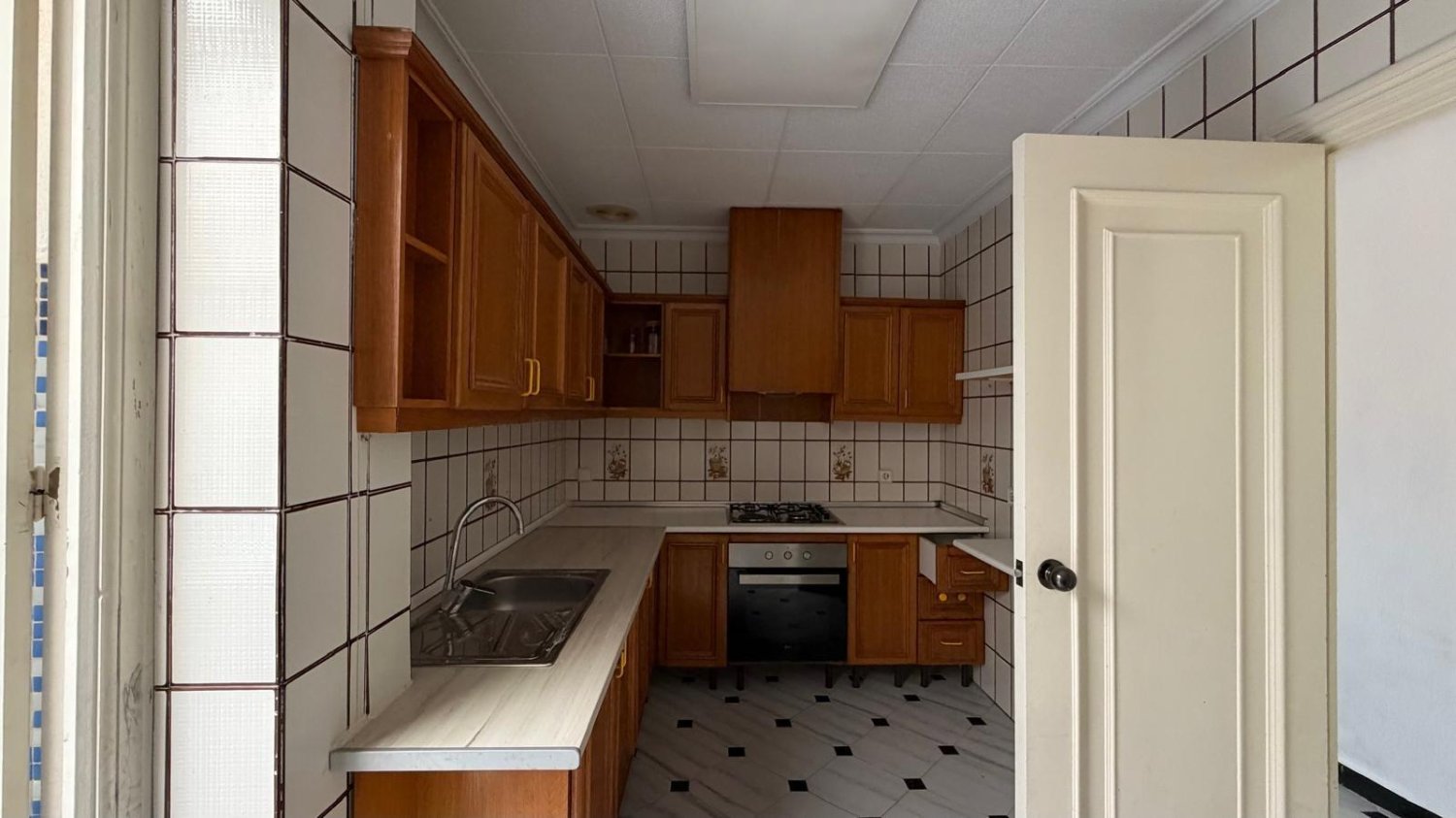 Apartment in Torrevieja, Alicante, Spain 3 bedrooms, 87 sq.m. No. 197436