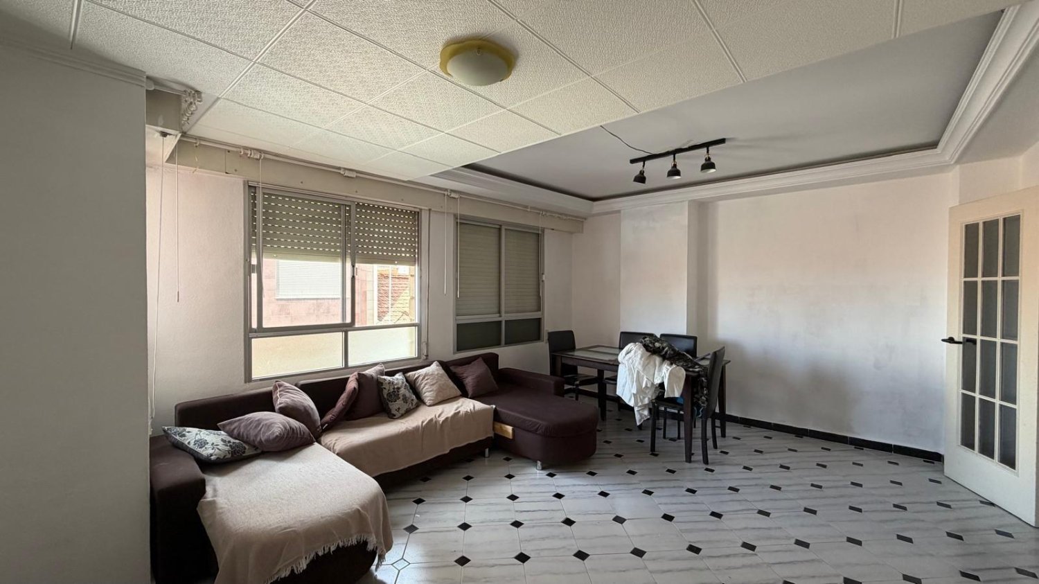 Apartment in Torrevieja, Alicante, Spain 3 bedrooms, 87 sq.m. No. 197436