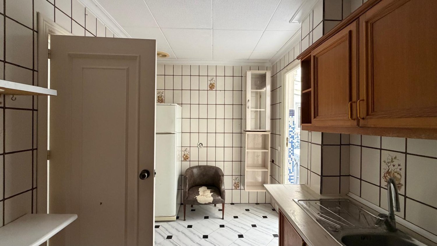 Apartment in Torrevieja, Alicante, Spain 3 bedrooms, 87 sq.m. No. 197436