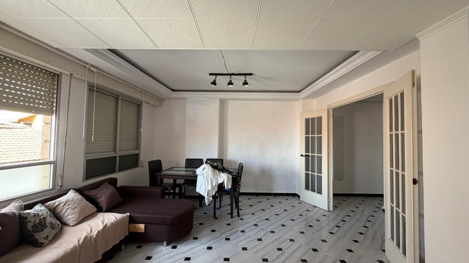 Apartment in Torrevieja, Alicante, Spain 3 bedrooms, 87 sq.m. No. 197436