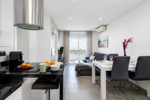 Apartment à Torrevieja, Alicante, Espagne 2 chambres, 71 m2 No. 199004