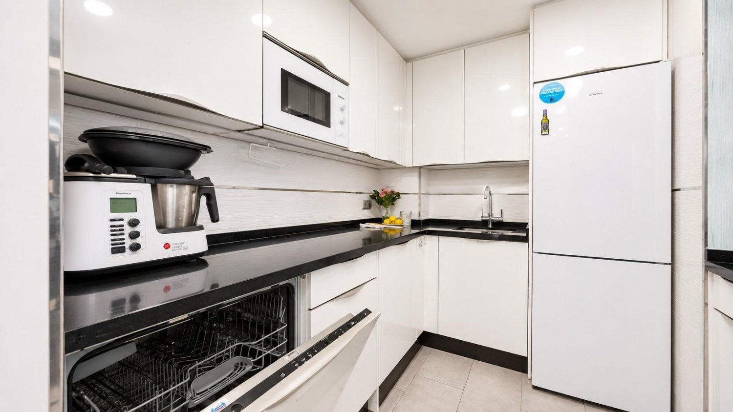 Apartament w Torrevieja, Alicante, Hiszpania 2 sypialnie, 71 mkw. nr 199004