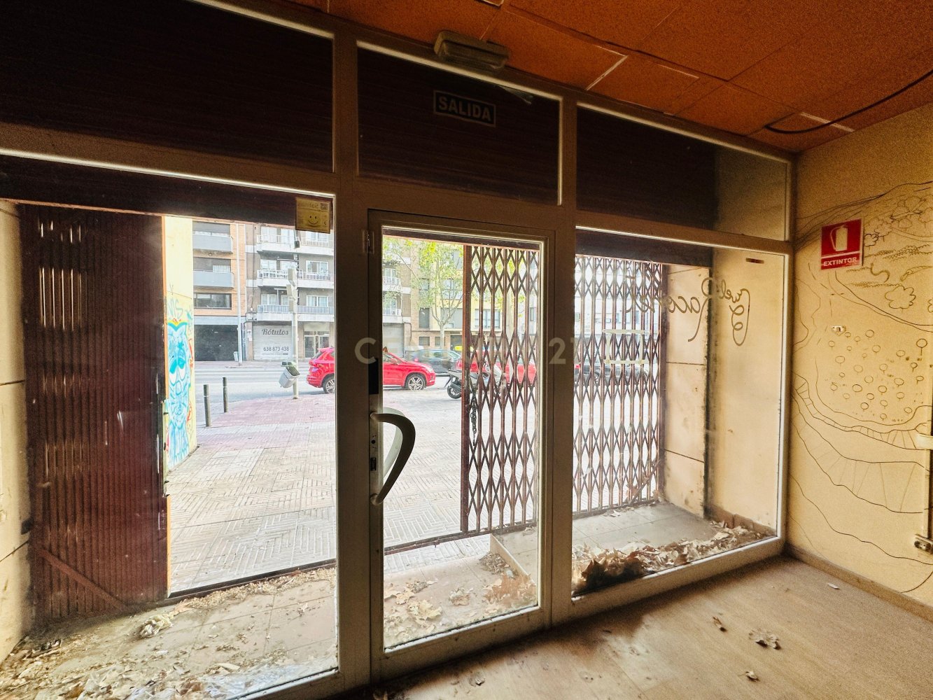 Proprietà commerciale a Sabadell, Barcelona, Spagna 2 camere da letto, 287 mq. N° 198514
