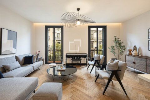 Apartment à Barcelona, Espagne 3 chambres, 147 m2 No. 199173