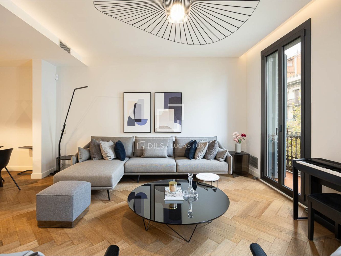 Apartment à Barcelona, Espagne 3 chambres, 147 m2 No. 199173