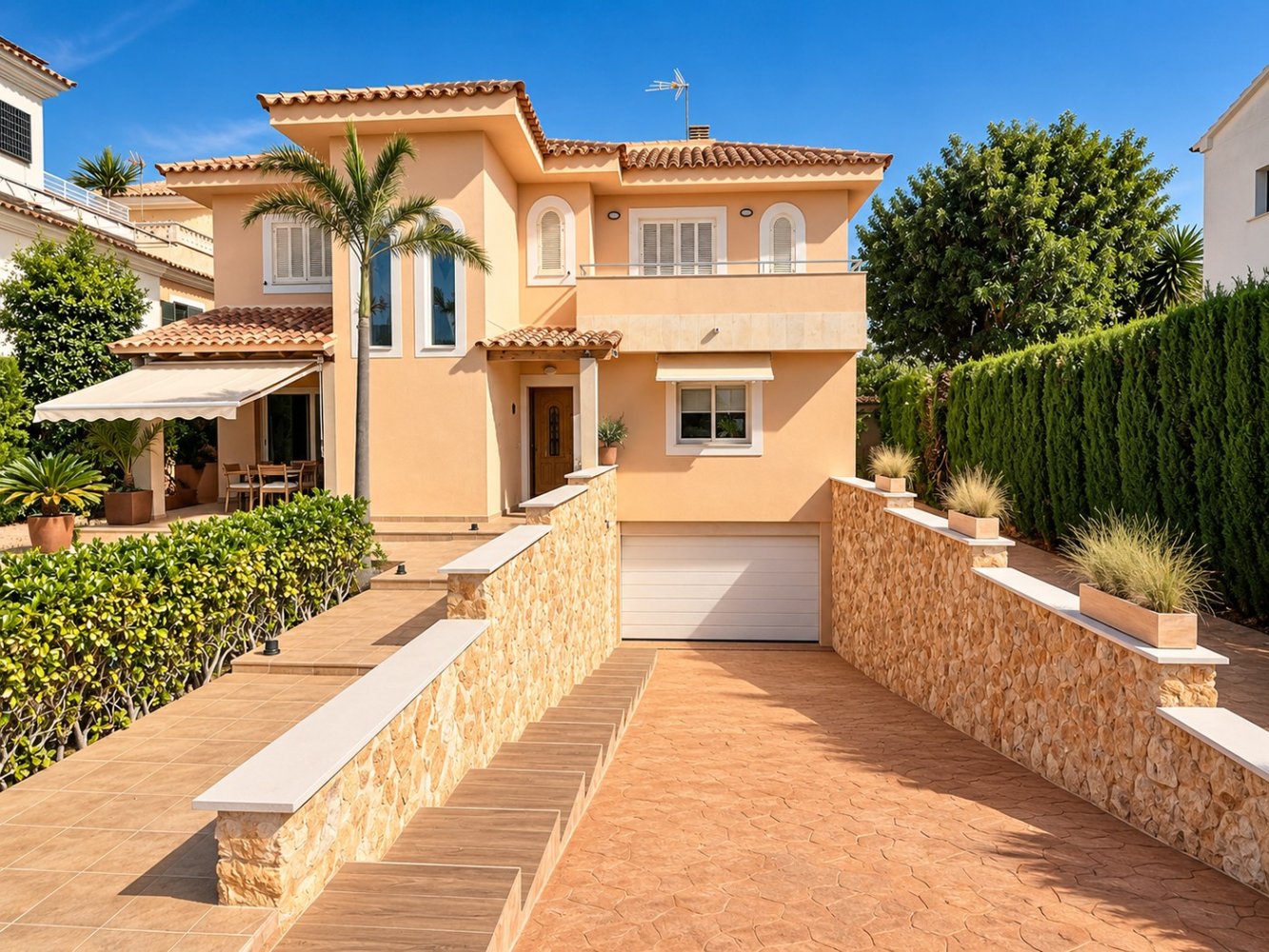 Villa en Puig De Ros, Mallorca, España 5 dormitorios, 356 m2 No. 198812