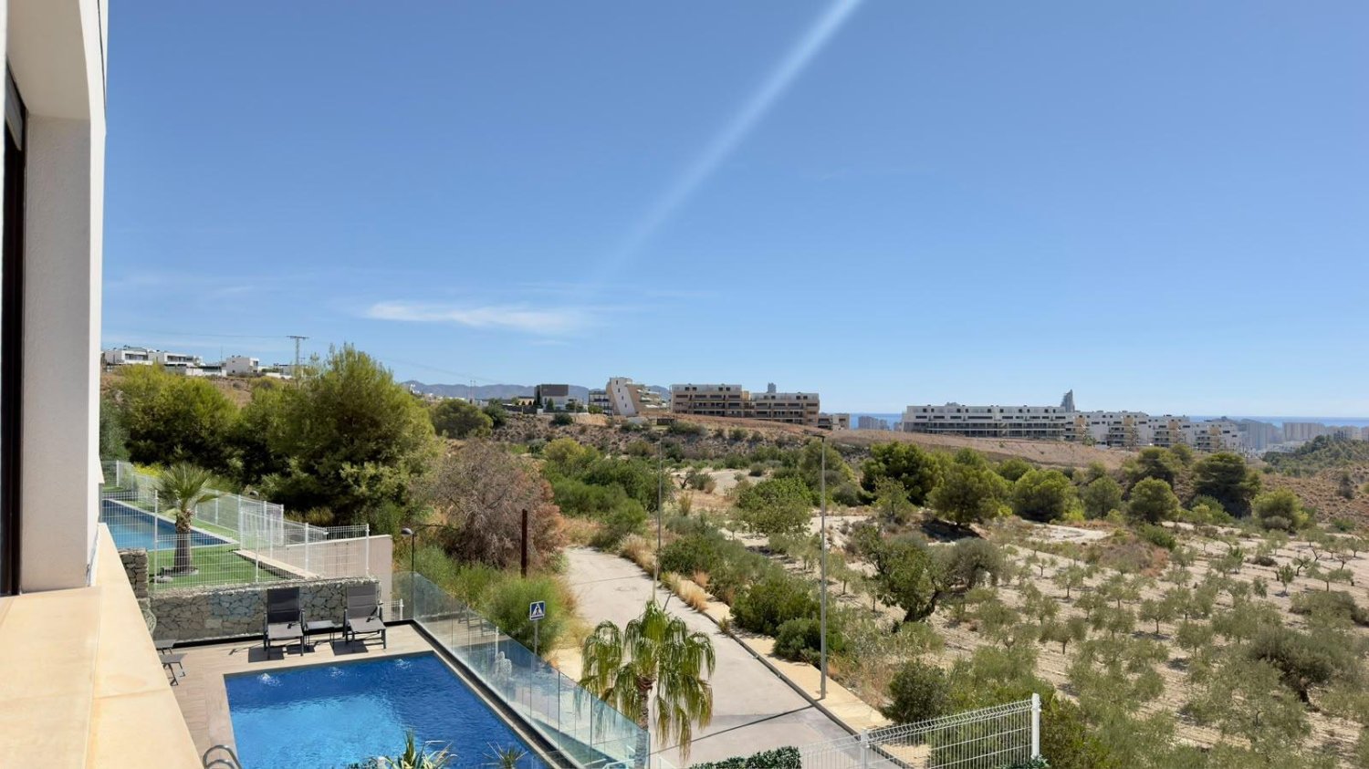 Villa i Finestrat, Alicante, Spanien 3 sovrum, 166 kvm. Nr. 199901