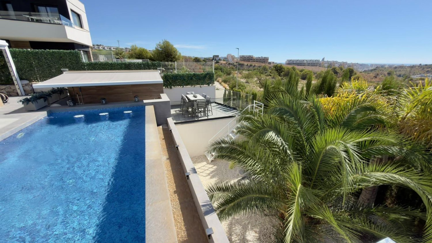 Villa i Finestrat, Alicante, Spanien 3 sovrum, 166 kvm. Nr. 199901