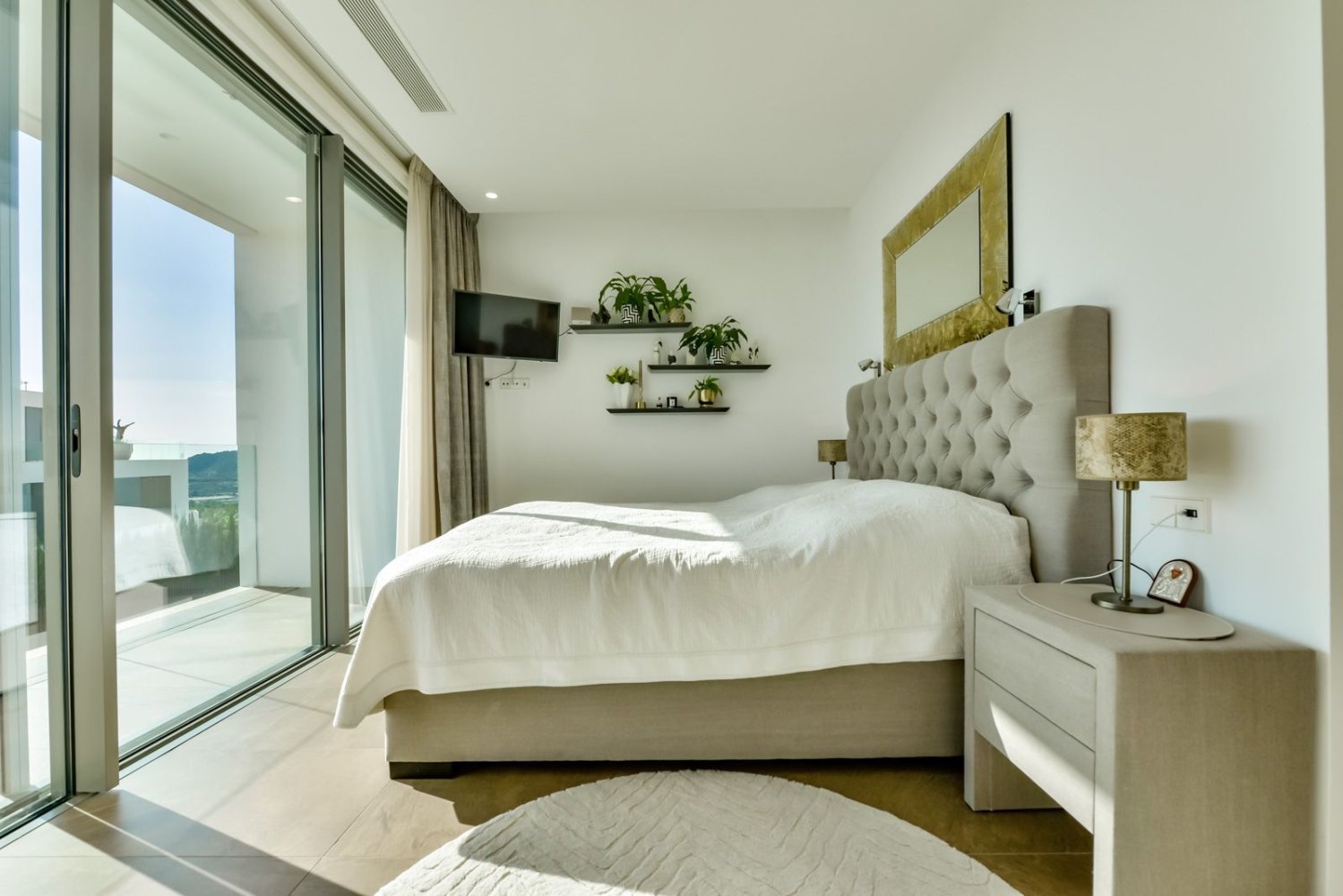 Villa a Finestrat, Alicante, Spagna 6 camere da letto, 413 mq. N° 198190