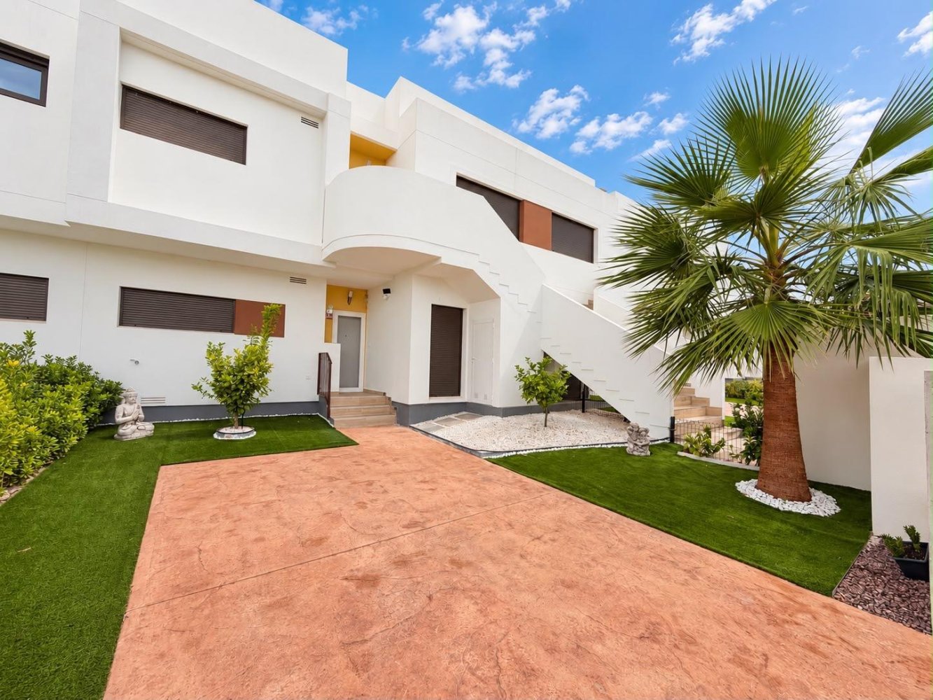 Bungalow à Orihuela, Alicante, Espagne 2 chambres, 89 m2 No. 199181
