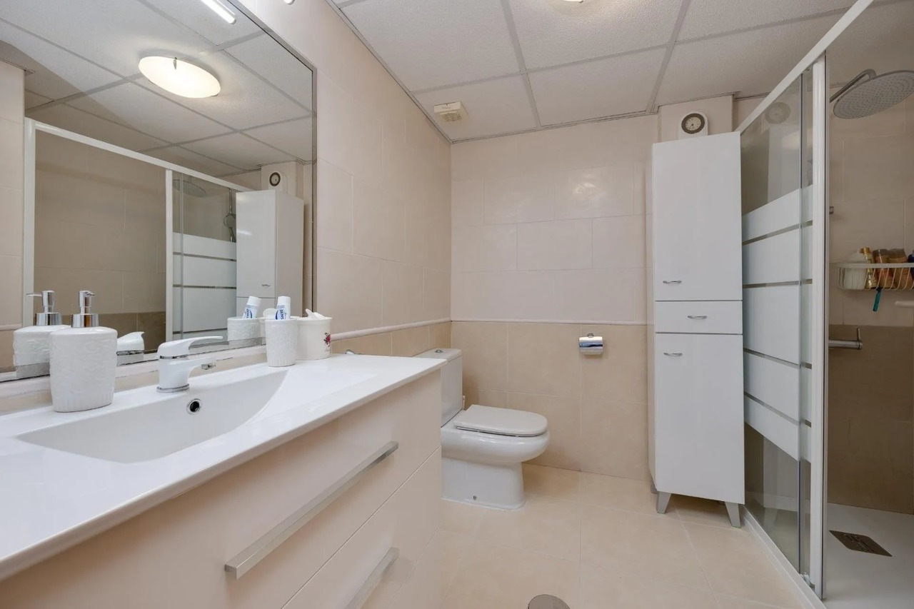 Appartamento a Torrevieja, Alicante, Spagna 3 camere da letto, 90 mq. N° 198312