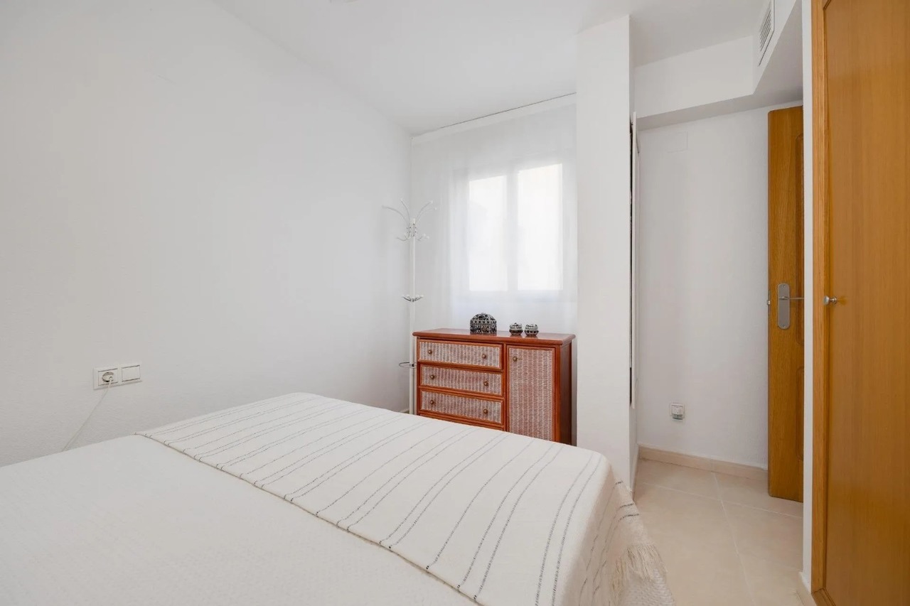 Appartamento a Torrevieja, Alicante, Spagna 3 camere da letto, 90 mq. N° 198312