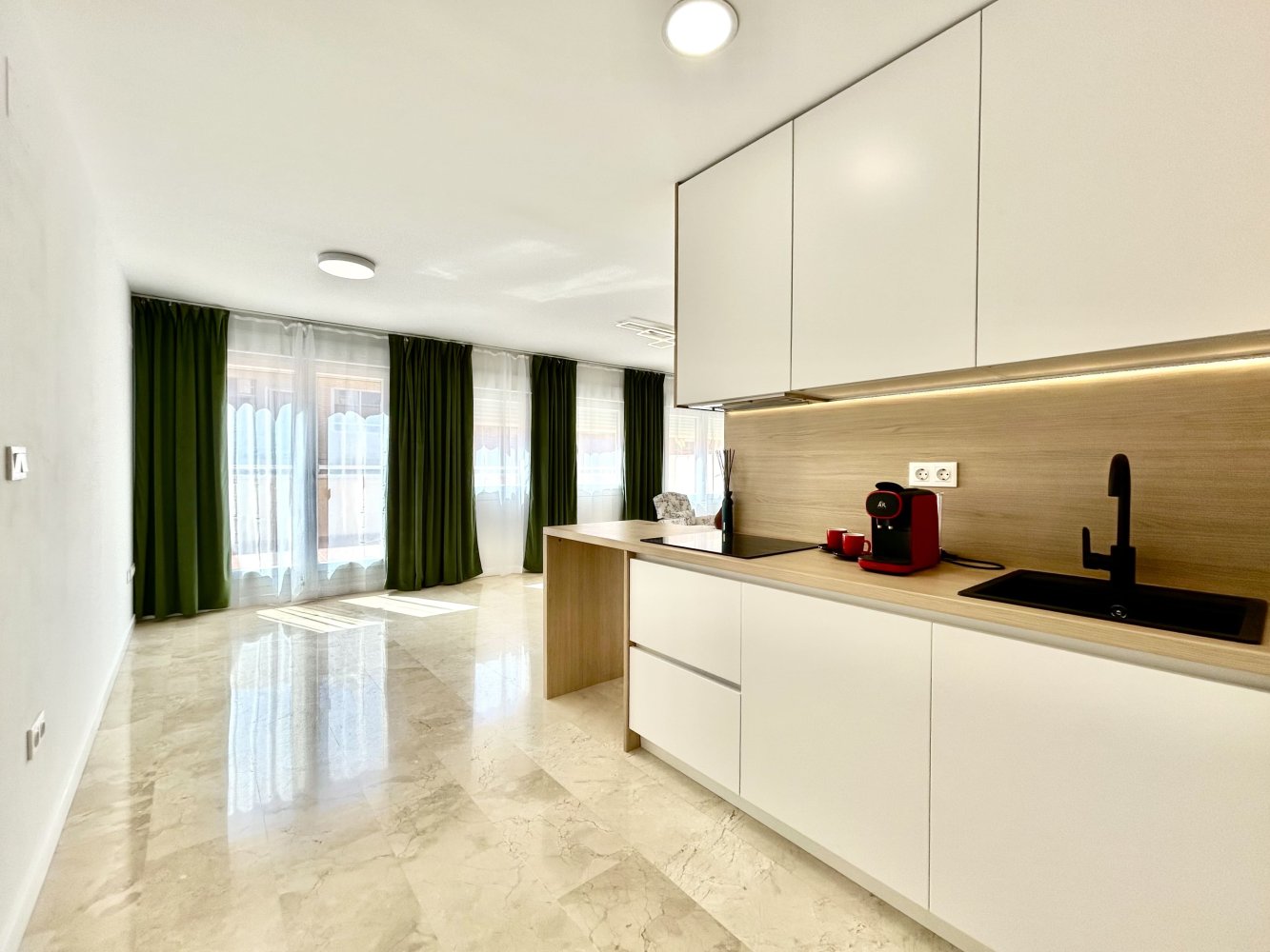 Apartament w Alicante, Hiszpania 2 sypialnie, 75 mkw. nr 163323