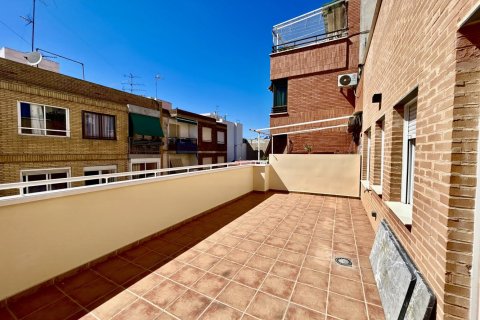Apartamento en Alicante, España 2 dormitorios, 75 m2 No. 163323