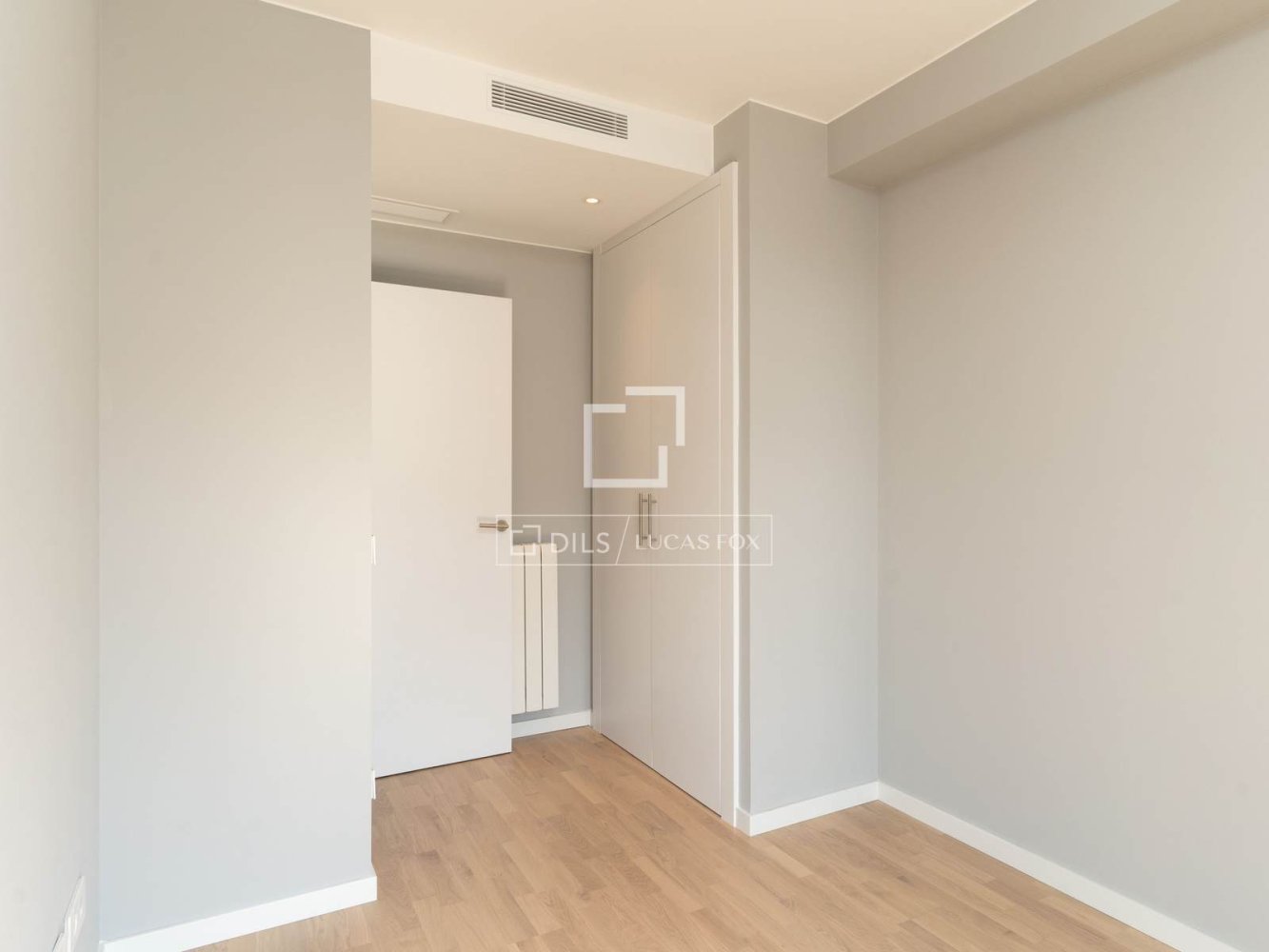 Wohnung in Barcelona, Spanien 3 Schlafzimmer, 99 m2 Nr. 199171
