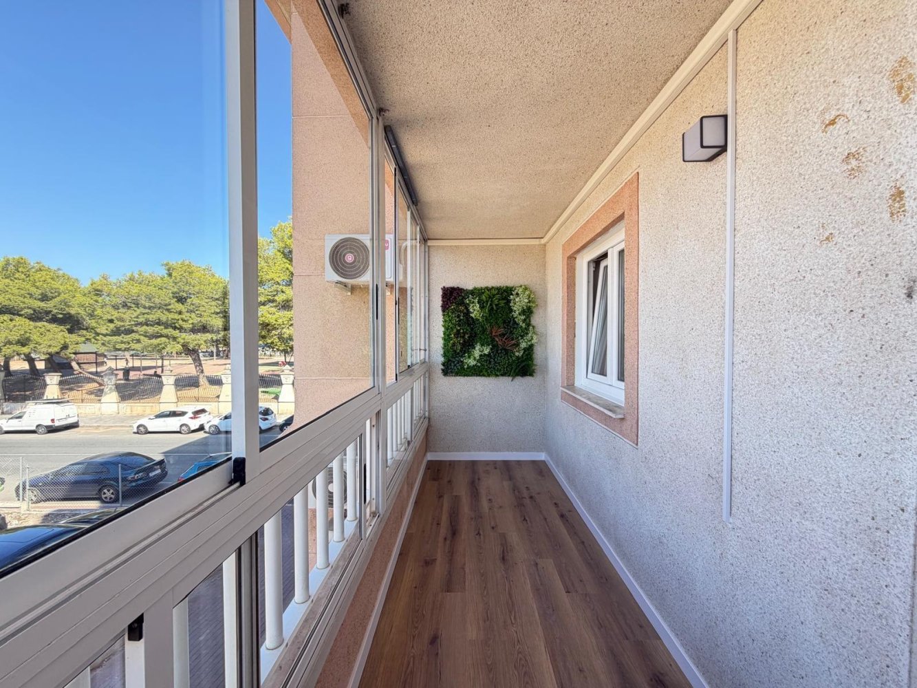 Apartment in Torrevieja, Alicante, Spain 3 bedrooms, 98 sq.m. No. 197352