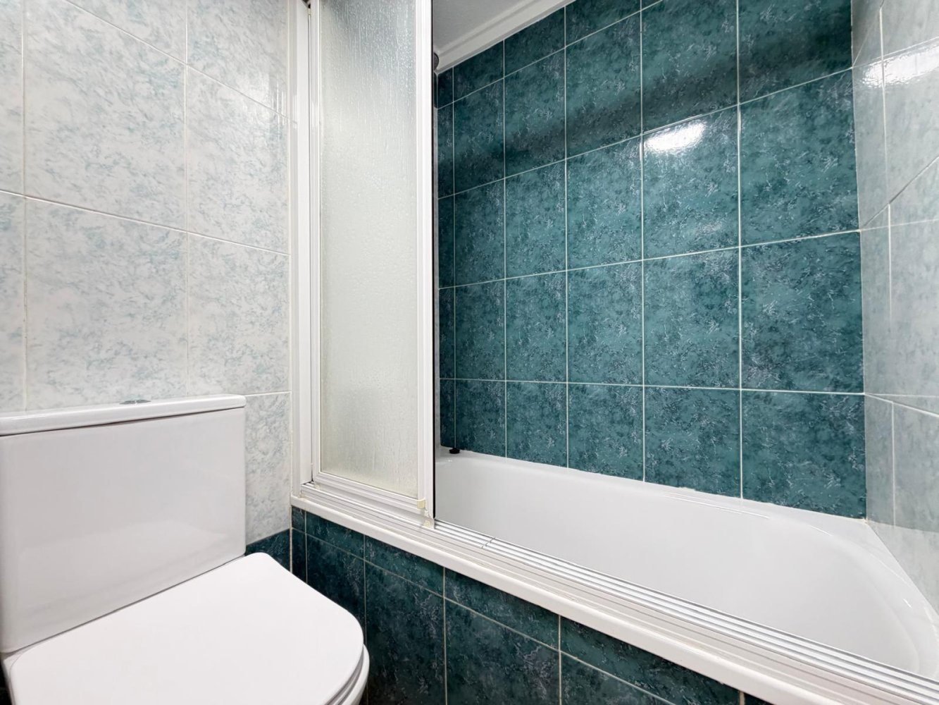 Apartment in Torrevieja, Alicante, Spain 3 bedrooms, 98 sq.m. No. 197352