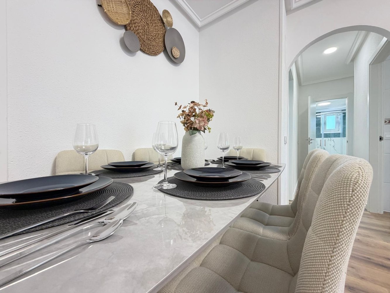 Apartment in Torrevieja, Alicante, Spain 3 bedrooms, 98 sq.m. No. 197352