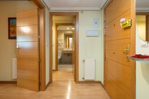 Квартира в Мадрид, Испания 2 спальни, 104м2 №124559