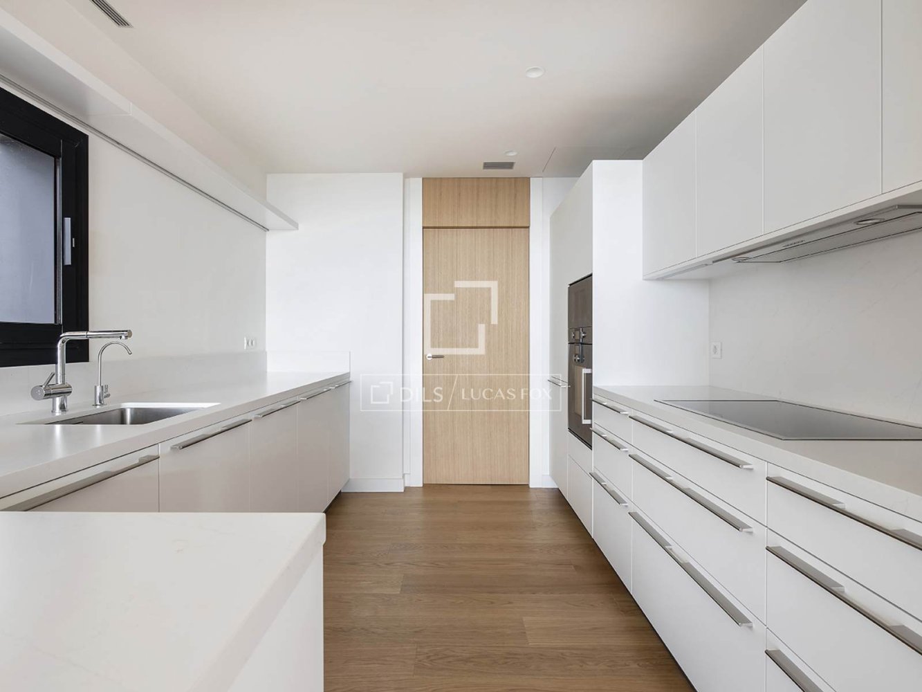 Villa en Barcelona, España 7 dormitorios, 569 m2 No. 199890