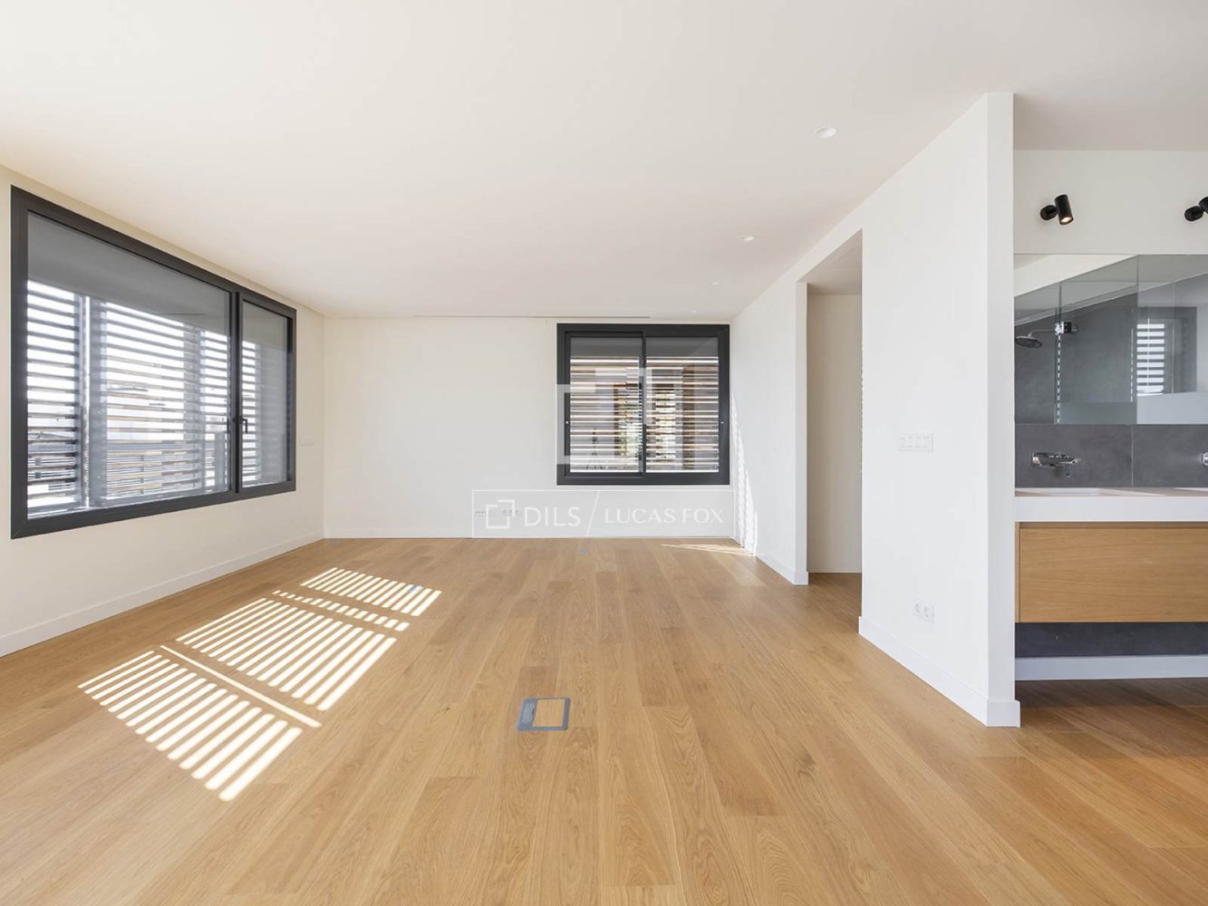 Villa en Barcelona, España 7 dormitorios, 569 m2 No. 199890