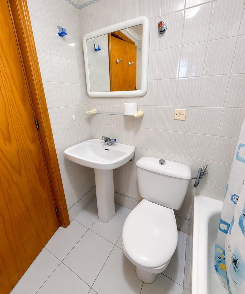 Apartament w Torrevieja, Alicante, Hiszpania 1 pokój, 26 mkw. nr 198998