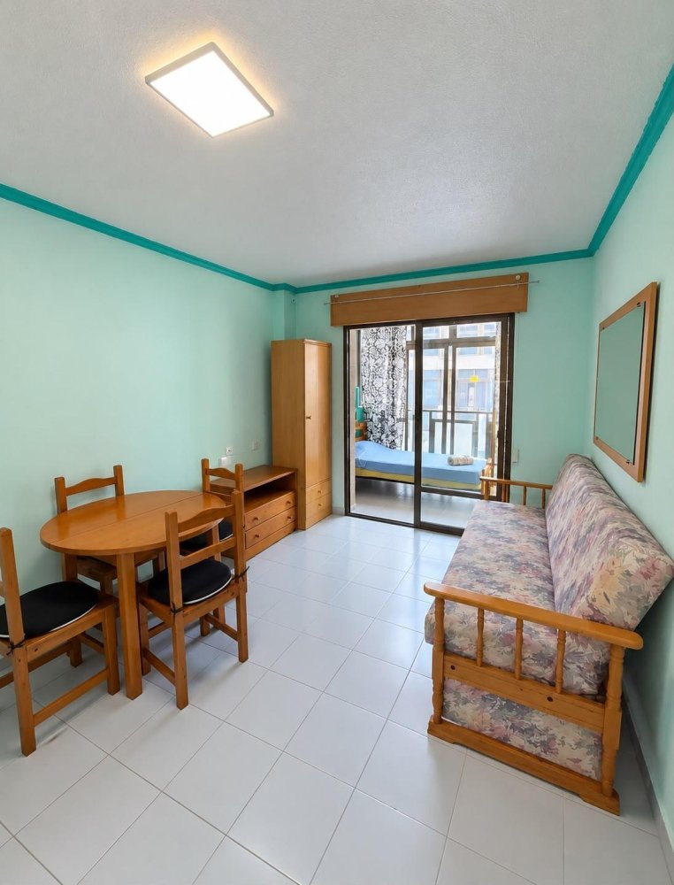Apartamento en Torrevieja, Alicante, España 1 habitación, 26 m2 No. 198998