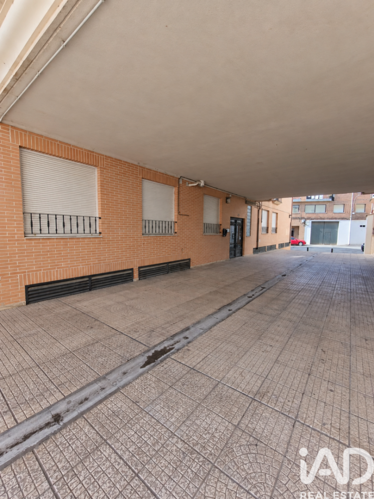 Apartment in Sahagun, Leon, Spain 1 bedroom, 52 sq.m. No. 198620