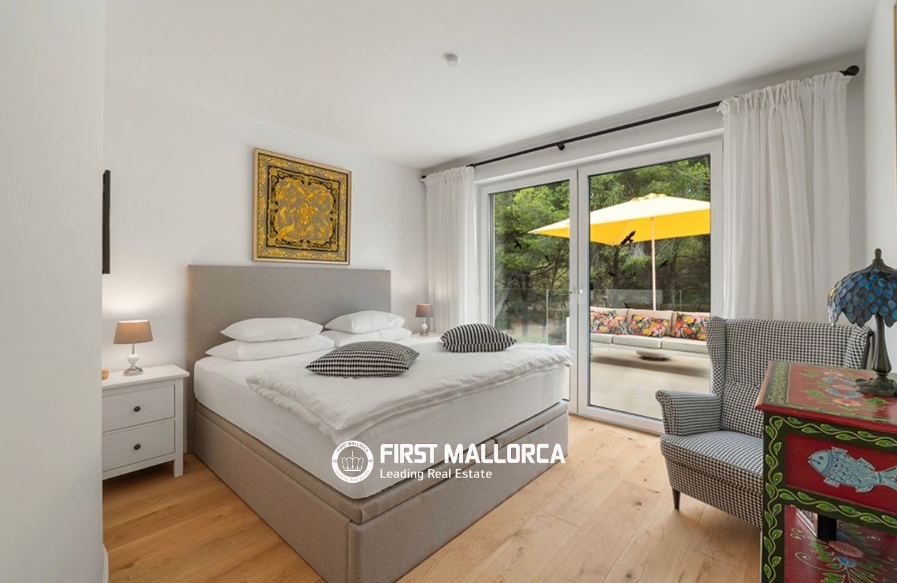 Villa a Santa Ponsa, Mallorca, Spagna 4 camere da letto, 385 mq. N° 198181